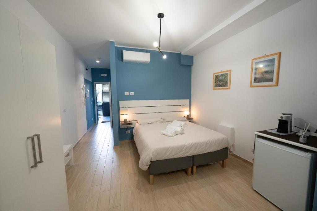 Palazzo Ennio Hotel Bari Luaran gambar